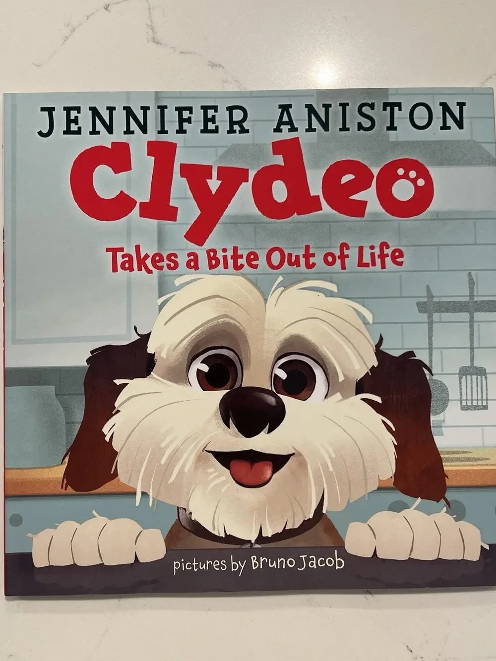 Jennifer Aniston SIGNED BOOK Clydeo Takes a Bite Out of Life Autographed #2